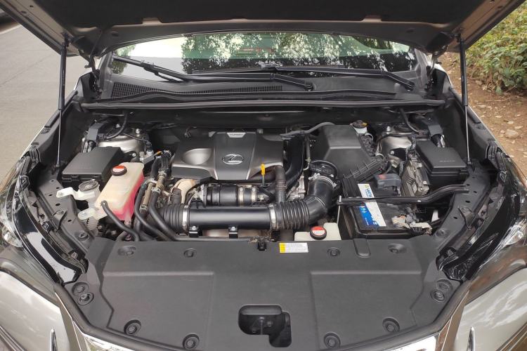 Used Lexus NX 2015 200T All-Wheel-Drive Fēngshàng Edition Engine Bay