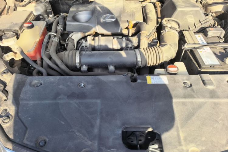 Used Lexus NX 2015 200T All-Wheel-Drive Fēngshàng Edition Engine Bay