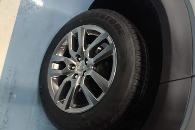 Used Lexus NX 2015 200T All-Wheel-Drive Fēngshàng Edition Exterior 5