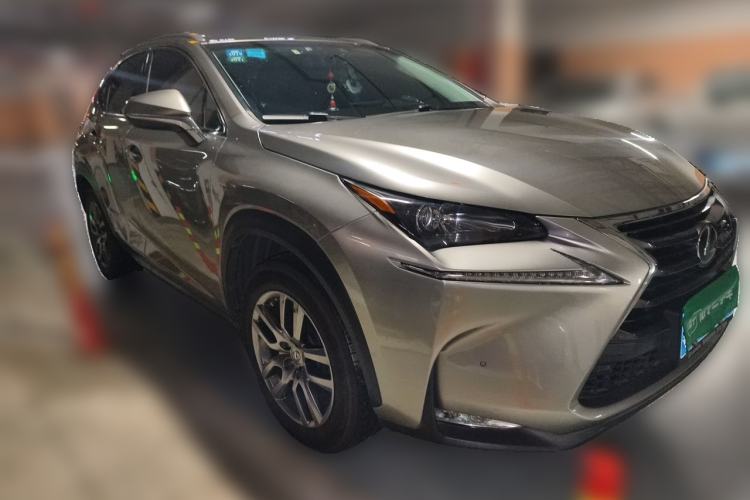 Used Lexus NX 2015 200T All-Wheel-Drive Fēngshàng Edition Front Right 45 Deg
