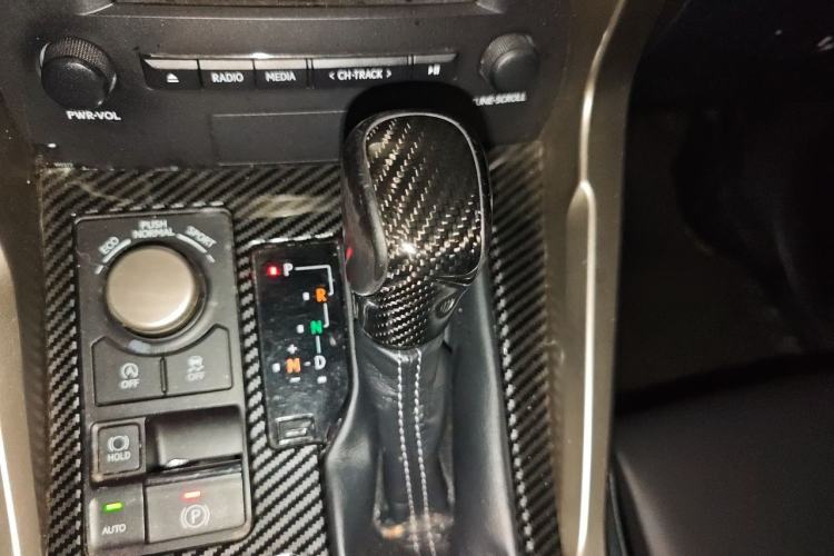 Used Lexus NX 2015 200T All-Wheel-Drive Fēngshàng Edition Gear Lever