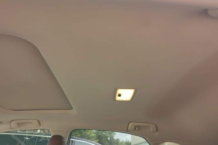 Used Lexus NX 2015 200T All-Wheel-Drive Fēngshàng Edition Headliner