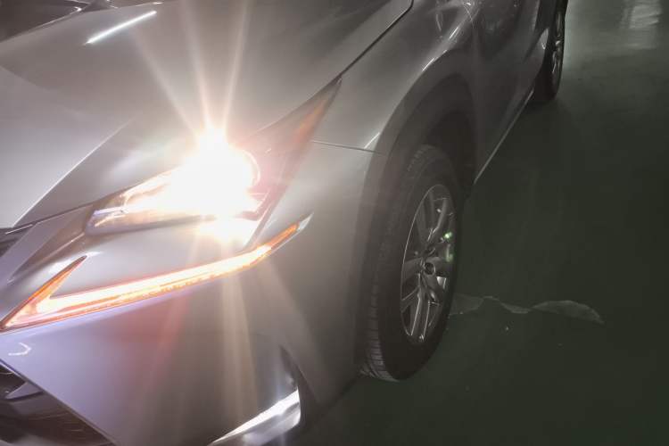 Used Lexus NX 2015 200T All-Wheel-Drive Fēngshàng Edition Left Front Headlight