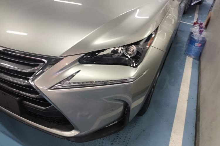Used Lexus NX 2015 200T All-Wheel-Drive Fēngshàng Edition Left Front Headlight