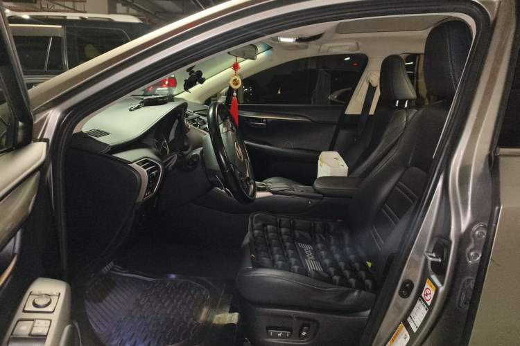 Used Lexus NX 2015 200T All-Wheel-Drive Fēngshàng Edition Left Front Seat
