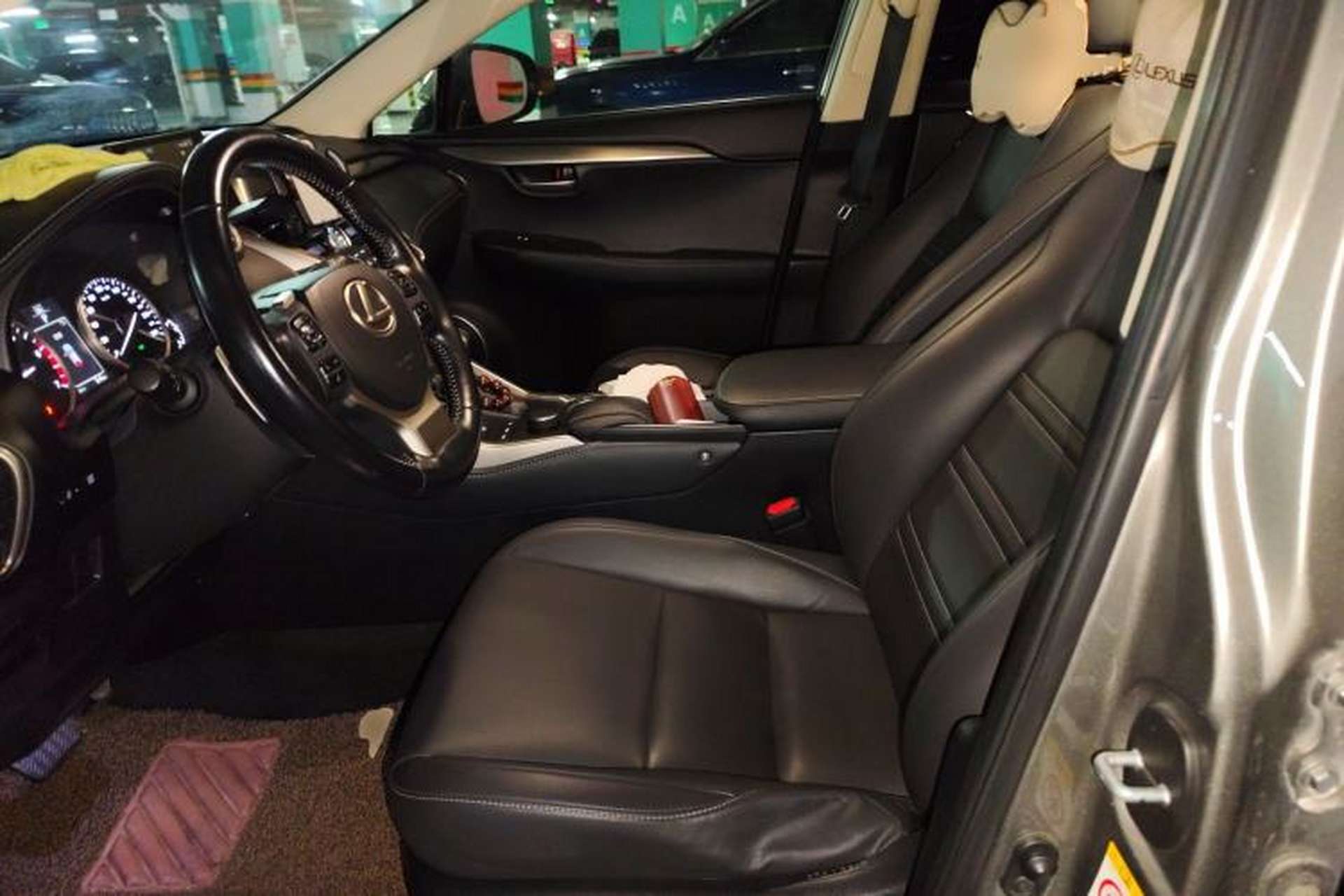 Used Lexus NX 2015 200T All-Wheel-Drive Fēngshàng Edition Left Front Seat