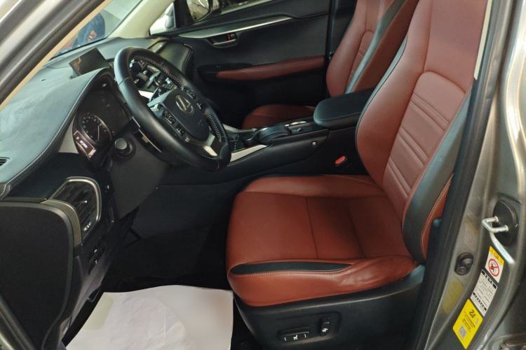 Used Lexus NX 2015 200T All-Wheel-Drive Fēngshàng Edition Left Front Seat