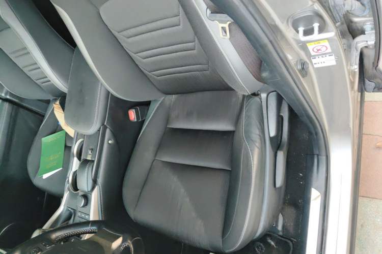 Used Lexus NX 2015 200 Front-Wheel Drive X-Trail SE Edition Left Front Seat