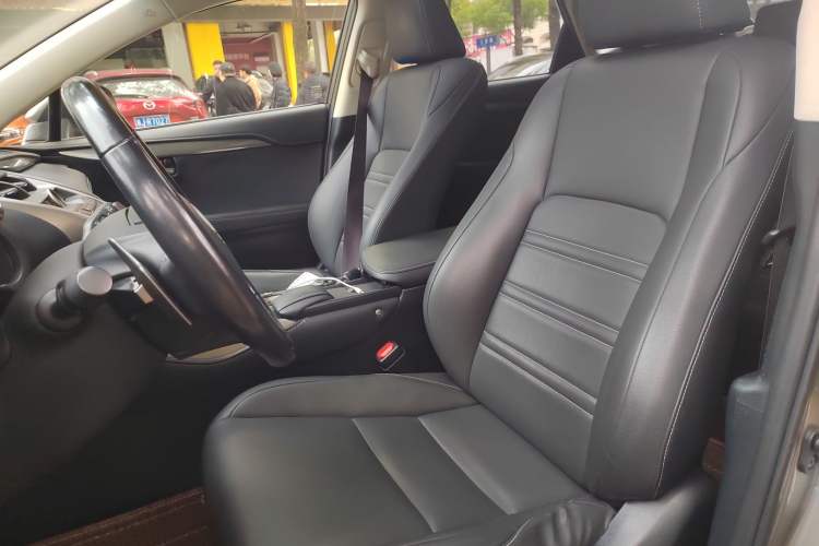 Used Lexus NX 2015 200T All-Wheel-Drive Fēngshàng Edition Left Front Seat