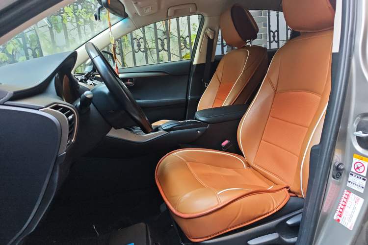 Used Lexus NX 2015 200 Front-Wheel Drive X-Trail SE Edition Left Front Seat