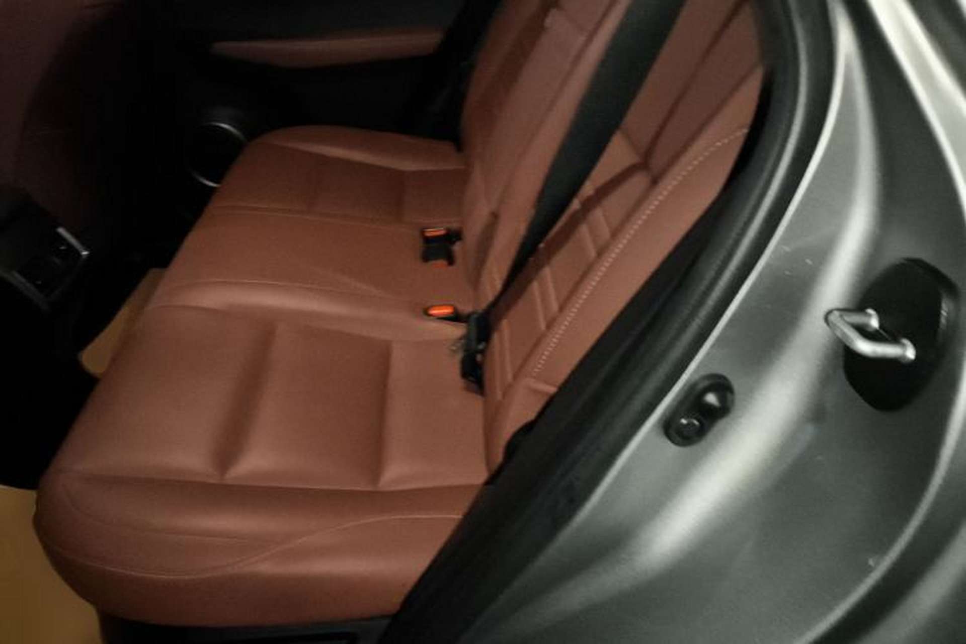 Used Lexus NX 2015 200T All-Wheel-Drive Fēngshàng Edition Left Rear Seat