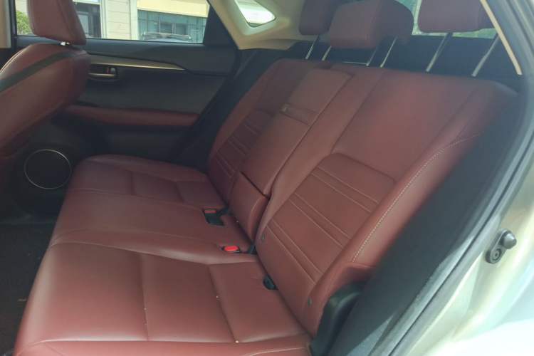 Used Lexus NX 2015 200 All-Wheel Drive Fēngshàng Edition Left Rear Seat