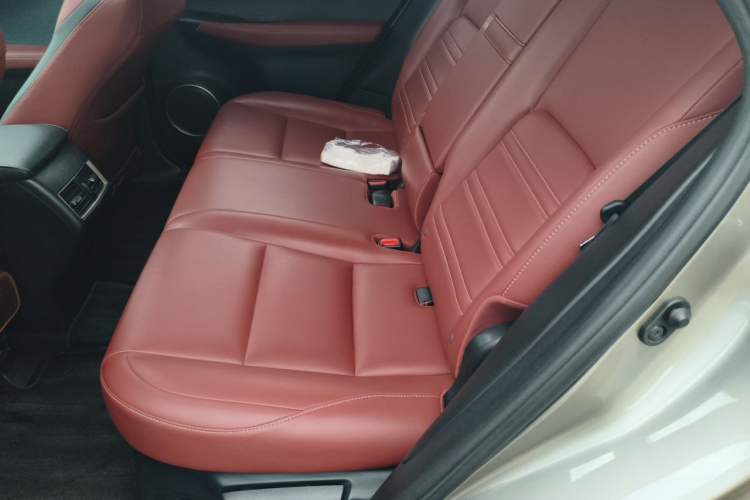 Used Lexus NX 2015 200 All-Wheel Drive Fēngshàng Edition Left Rear Seat
