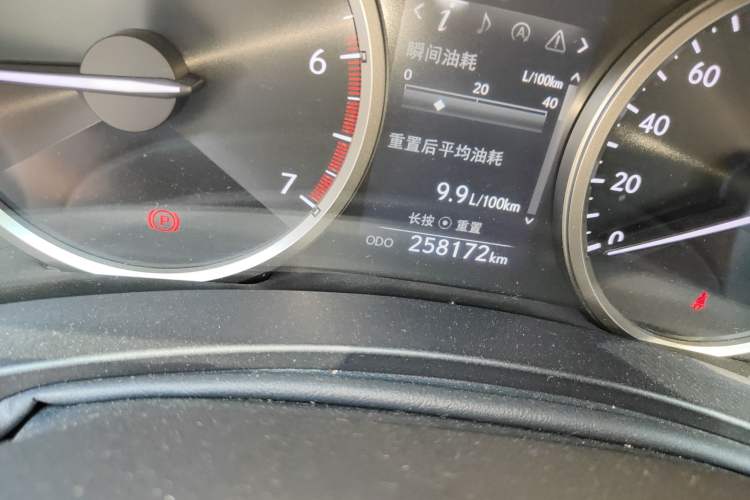 Used Lexus NX 2015 200T All-Wheel-Drive Fēngshàng Edition Odometer Close Up