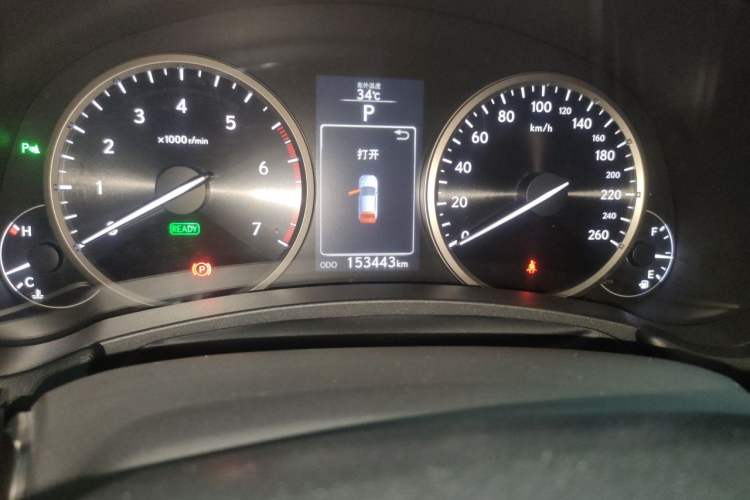 Used Lexus NX 2015 300h All-Wheel-Drive Fēngzhì Edition Odometer Close Up