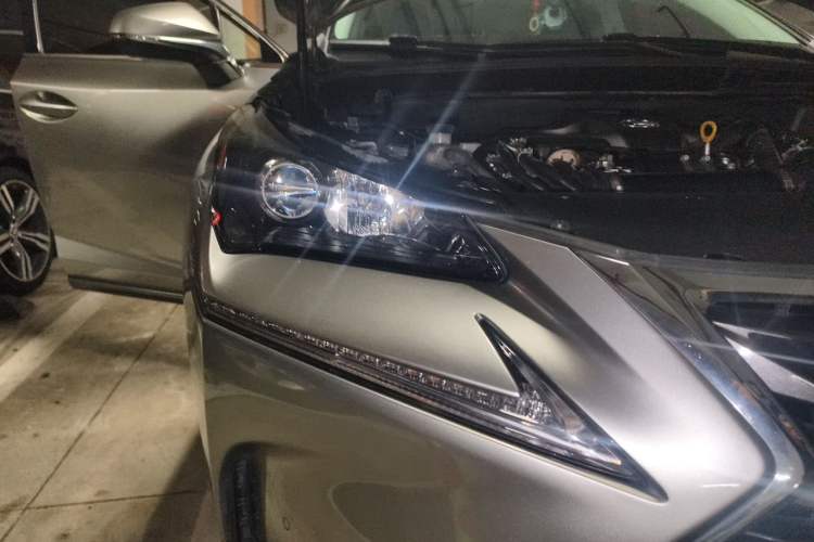 Used Lexus NX 2015 200T All-Wheel-Drive Fēngshàng Edition Right Front Headlight