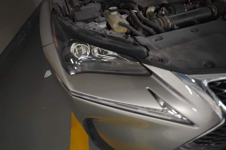 Used Lexus NX 2015 200T All-Wheel-Drive Fēngshàng Edition Right Front Headlight