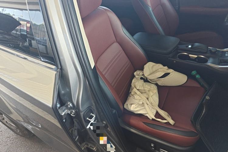Used Lexus NX 2015 200T All-Wheel-Drive Fēngshàng Edition Right Front Seat