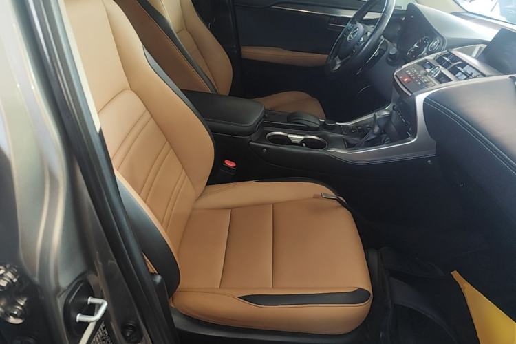Used Lexus NX 2015 200T All-Wheel-Drive Fēngshàng Edition Right Front Seat