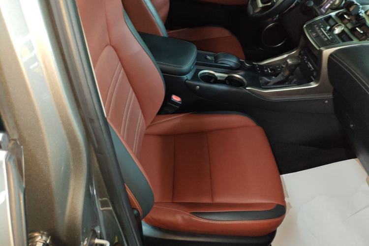 Used Lexus NX 2015 200T All-Wheel-Drive Fēngshàng Edition Right Front Seat