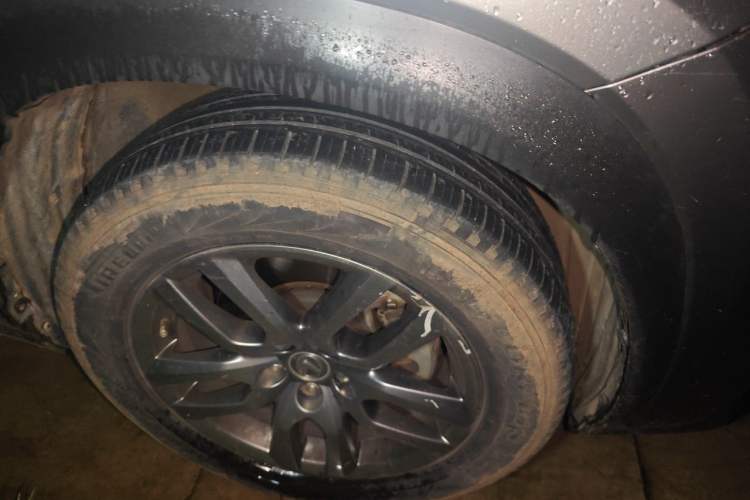 Used Lexus NX 2015 200T All-Wheel-Drive Fēngshàng Edition Right Front Wheel Hub