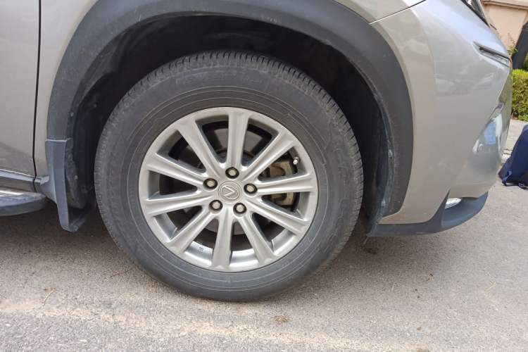 Used Lexus NX 2015 200 All-Wheel Drive Fēngshàng Edition Right Front Wheel Hub