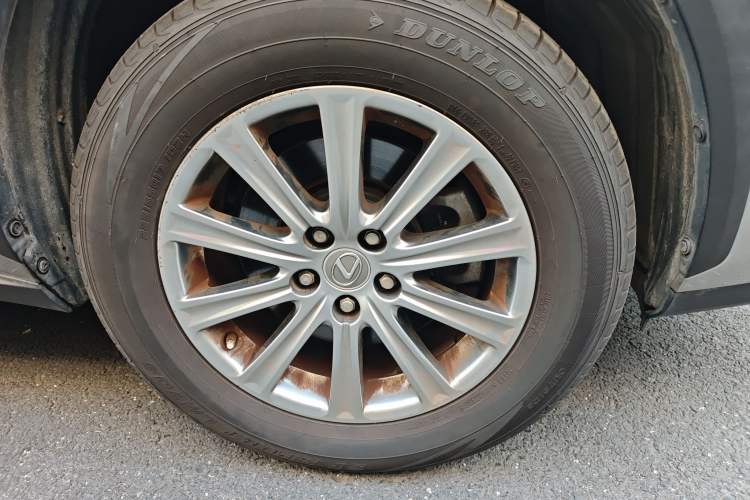 Used Lexus NX 2015 200 Front-Wheel Drive X-Trail SE Edition Right Front Wheel Hub
