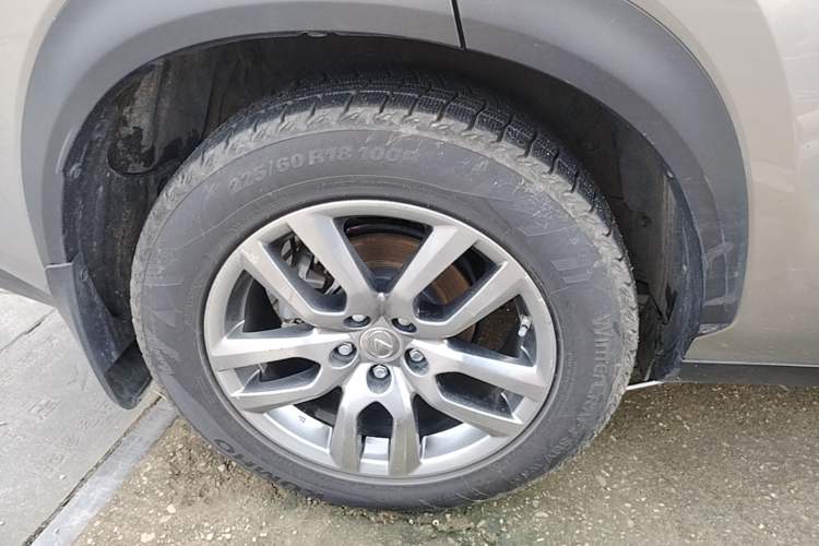 Used Lexus NX 2015 200T All-Wheel-Drive Fēngshàng Edition Right Rear Wheel Hub