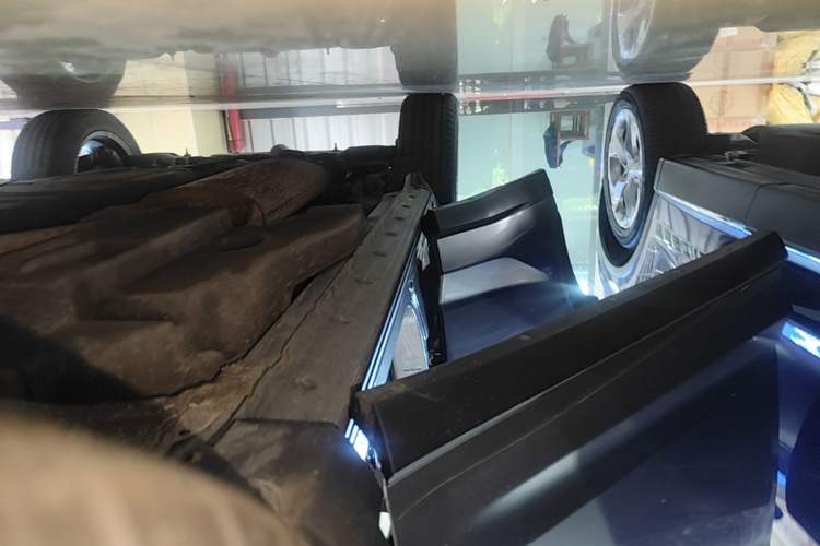 Used Lexus NX 2015 200T All-Wheel-Drive Fēngshàng Edition Right Side Sill