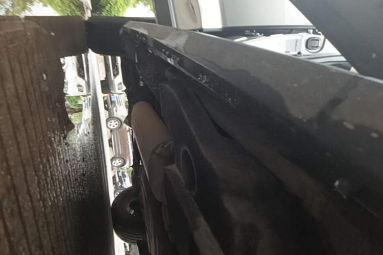 Used Lexus NX 2015 200 Front-Wheel Drive X-Trail SE Edition Right Side Sill