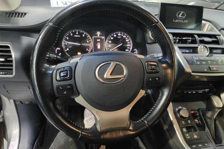 Used Lexus NX 2015 200 Front-Wheel Drive X-Trail SE Edition Steering Wheel
