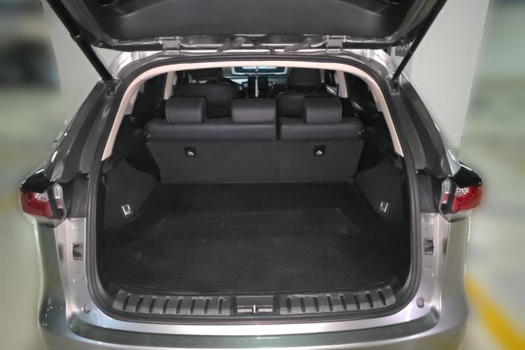 Used Lexus NX 2015 200T All-Wheel-Drive Fēngshàng Edition Trunk