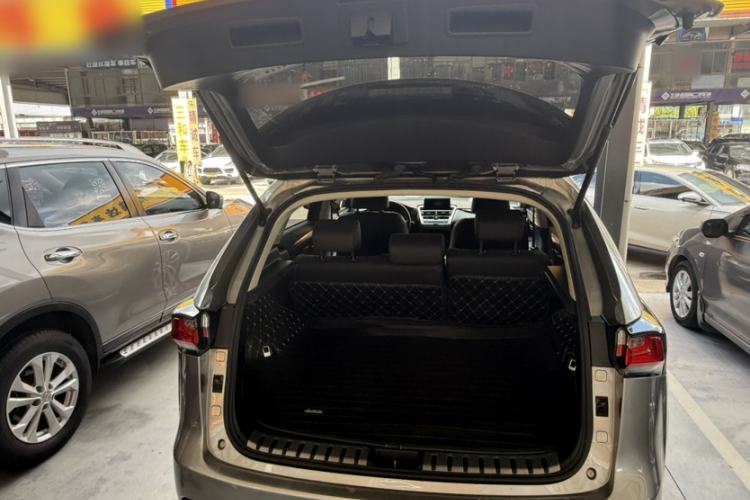 Used Lexus NX 2015 200T All-Wheel-Drive Fēngshàng Edition Trunk