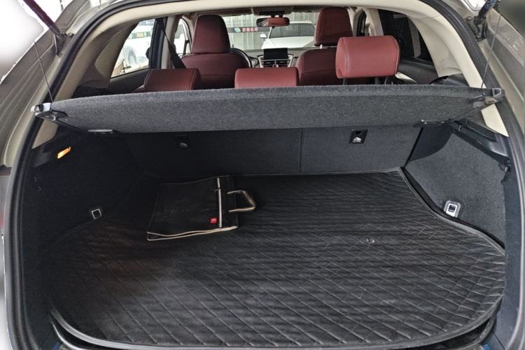 Used Lexus NX 2015 200T All-Wheel-Drive Fēngshàng Edition Trunk