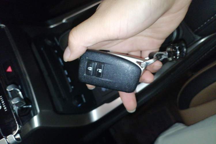 Used Lexus NX 2015 200T All-Wheel-Drive Fēngshàng Edition Vehicle Key