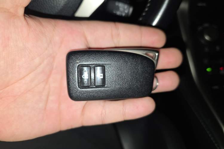 Used Lexus NX 2015 200T All-Wheel-Drive Fēngshàng Edition Vehicle Key
