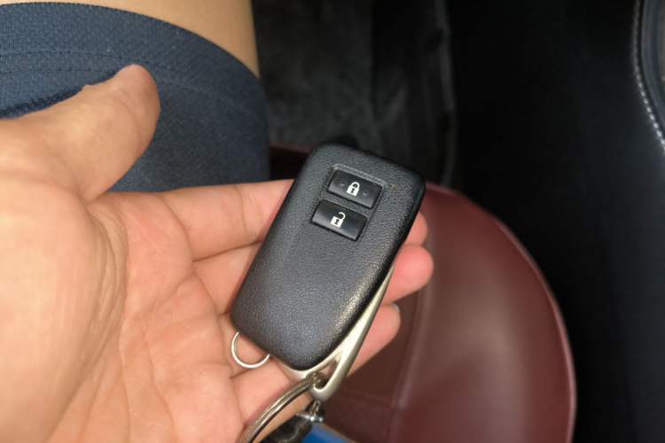 Used Lexus NX 2015 200 Front-Wheel Drive X-Trail SE Edition Vehicle Key