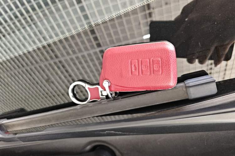 Used Lexus NX 2015 200T All-Wheel-Drive Fēngshàng Edition Vehicle Key