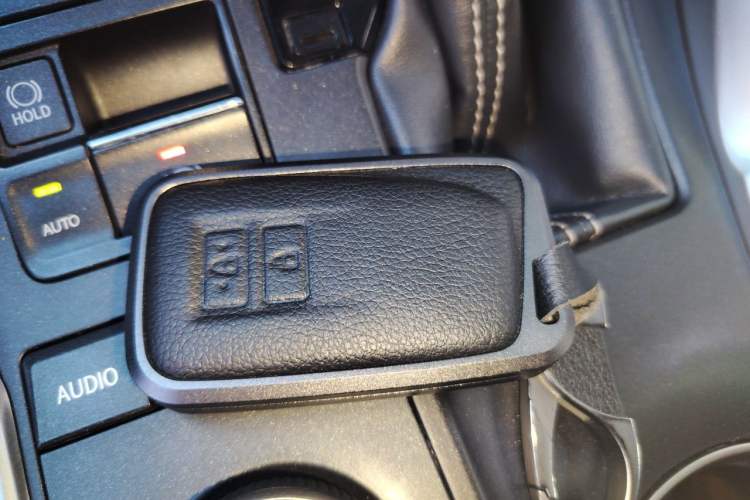 Used Lexus NX 2015 200 Front-Wheel Drive X-Trail SE Edition Vehicle Key