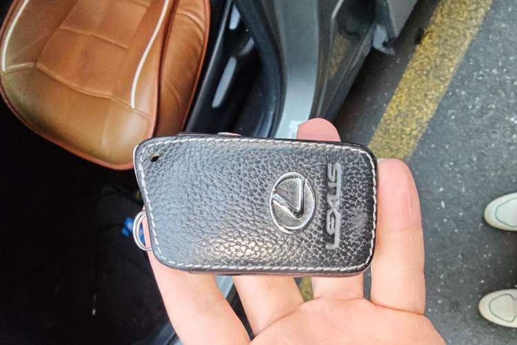 Used Lexus NX 2015 200 Front-Wheel Drive X-Trail SE Edition Vehicle Key