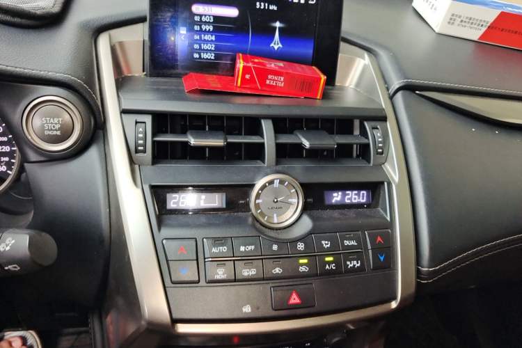 Used Lexus NX 2015 200T All-Wheel-Drive Fēngshàng Edition Audio And AC Panel