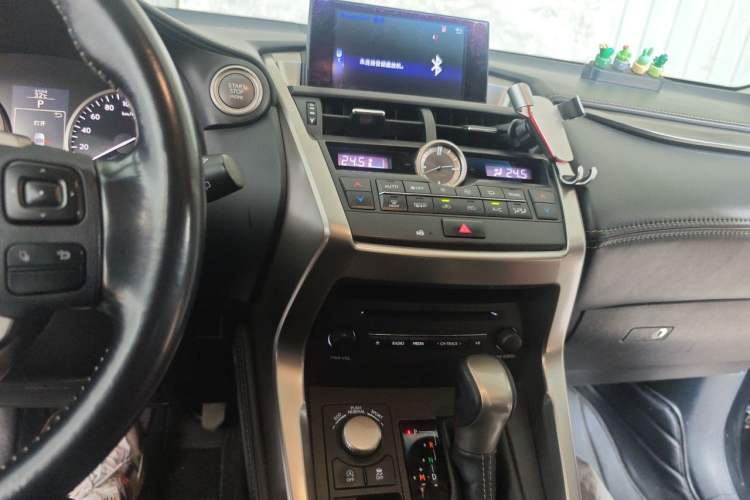Used Lexus NX 2015 200 Front-Wheel Drive X-Trail SE Edition Audio And AC Panel