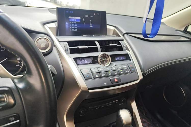 Used Lexus NX 2015 200T All-Wheel-Drive Fēngshàng Edition Audio And AC Panel