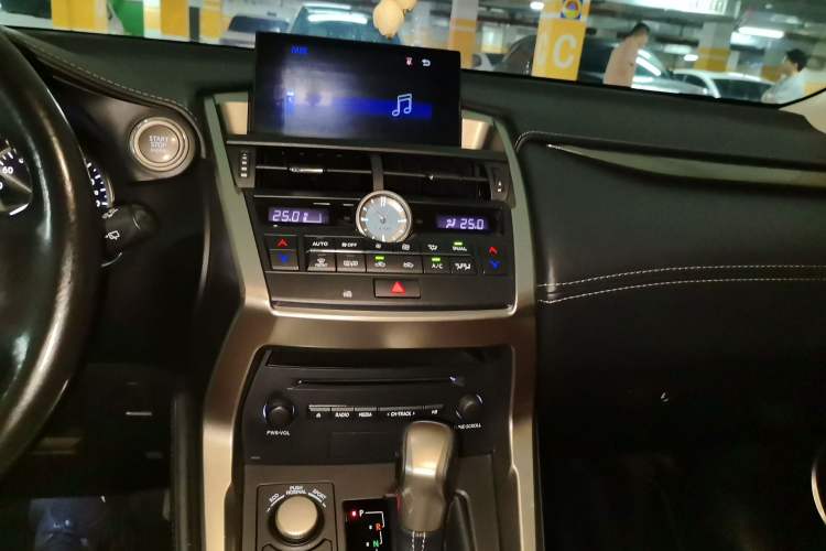 Used Lexus NX 2015 200T All-Wheel-Drive Fēngshàng Edition Audio And AC Panel