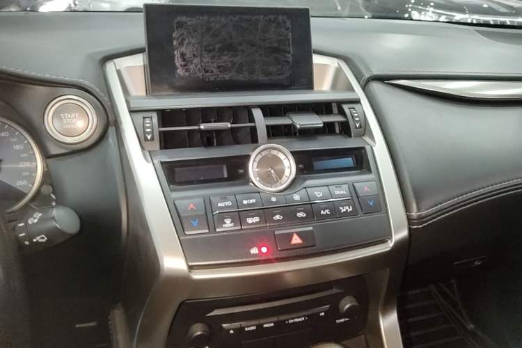 Used Lexus NX 2015 200 Front-Wheel Drive X-Trail SE Edition Audio And AC Panel