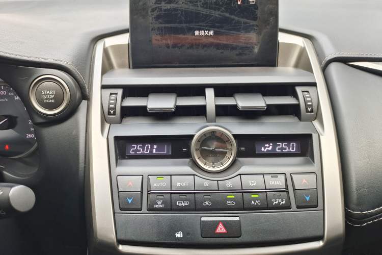 Used Lexus NX 2015 200T All-Wheel-Drive Fēngshàng Edition Audio And AC Panel