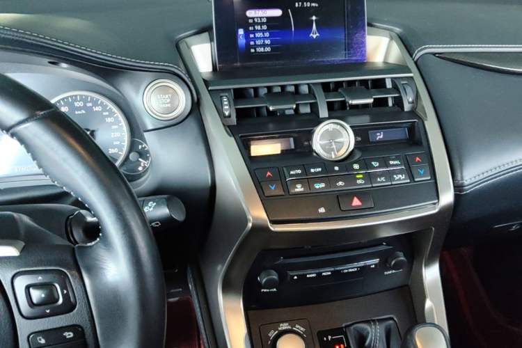 Used Lexus NX 2015 200 Front-Wheel Drive X-Trail SE Edition Audio And AC Panel