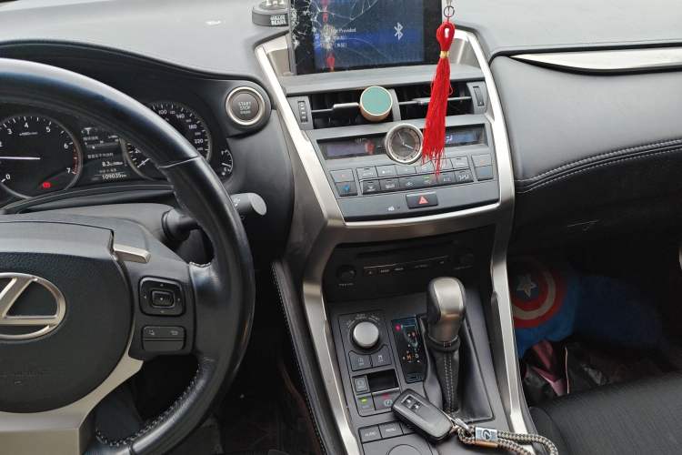 Used Lexus NX 2015 200 Front-Wheel Drive X-Trail SE Edition Audio And AC Panel