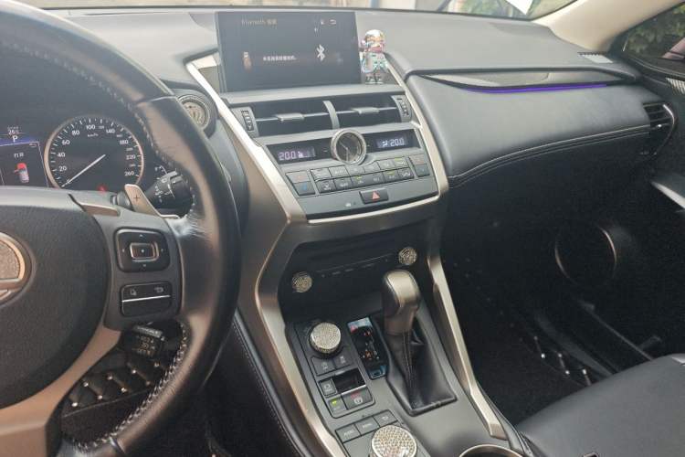 Used Lexus NX 2015 200T All-Wheel-Drive Fēngshàng Edition Audio And AC Panel