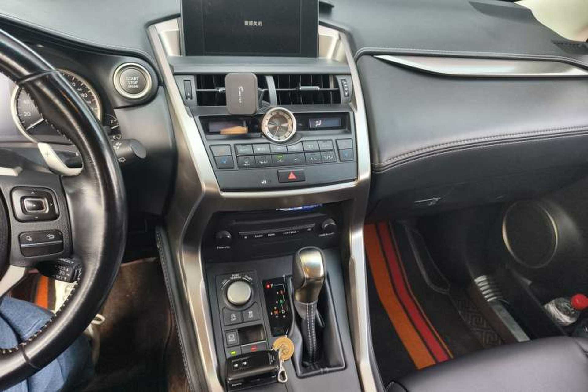 Used Lexus NX 2015 200T All-Wheel-Drive Fēngshàng Edition Audio And AC Panel
